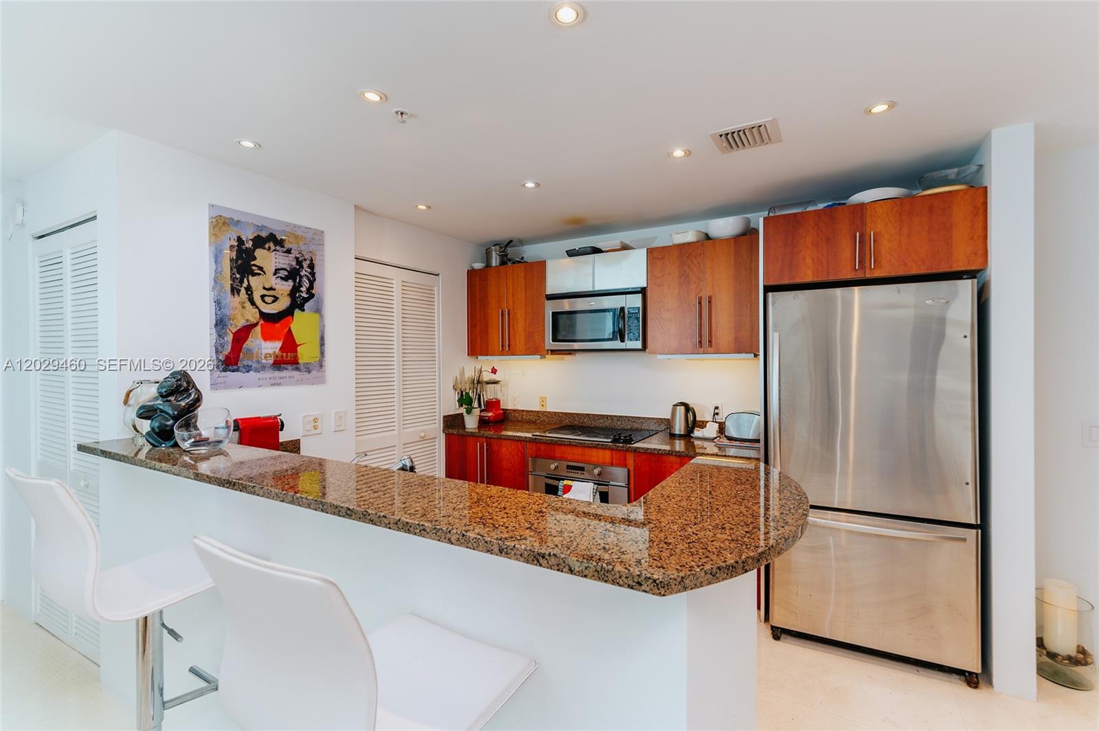 300 S Biscayne Blvd T-3702