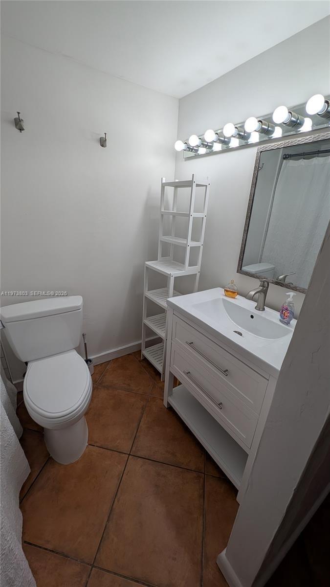 MARINA PARK CONDO PH I - Residential