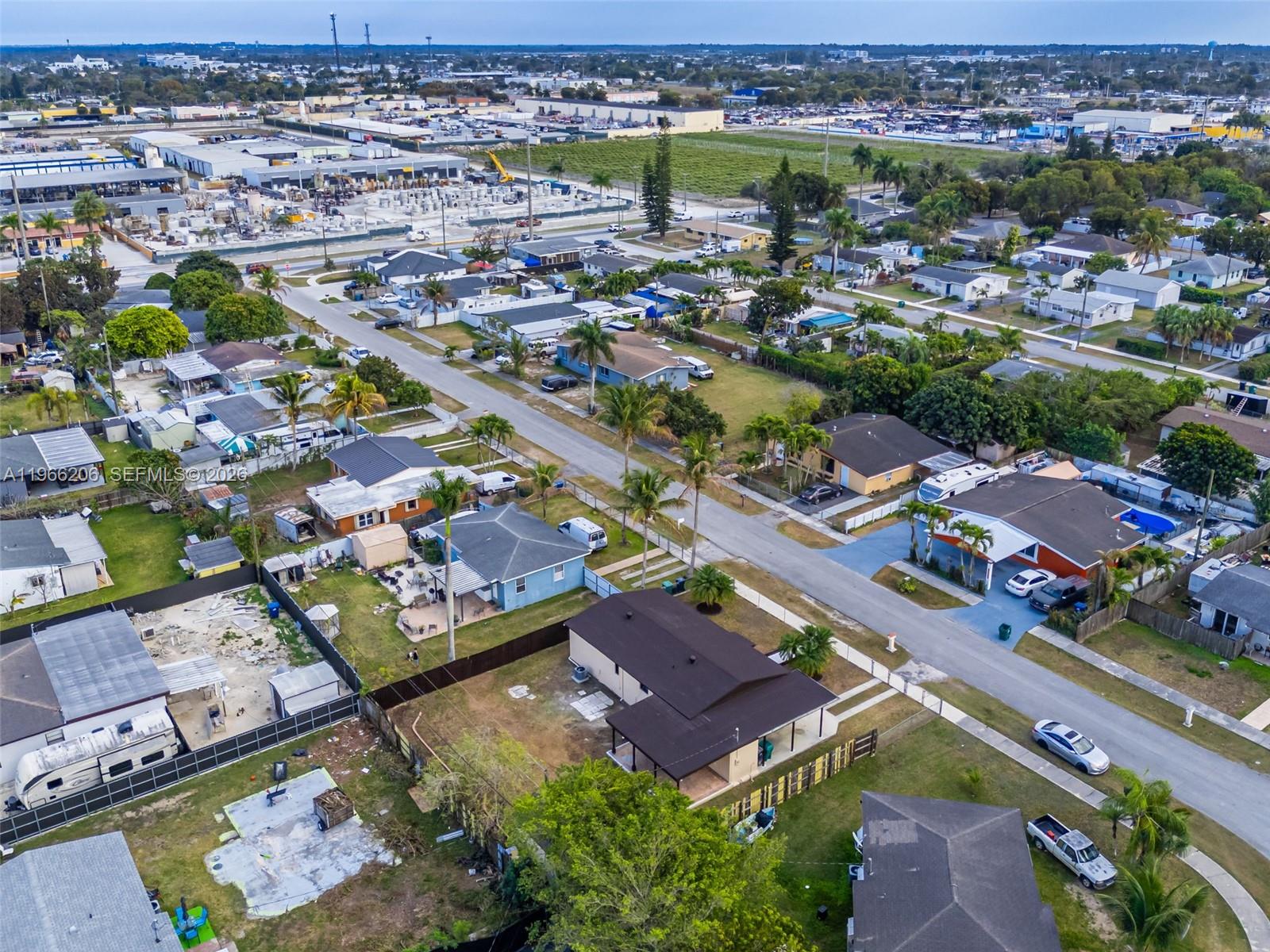 REPLAT OF PORTION OF FLOR - Residential