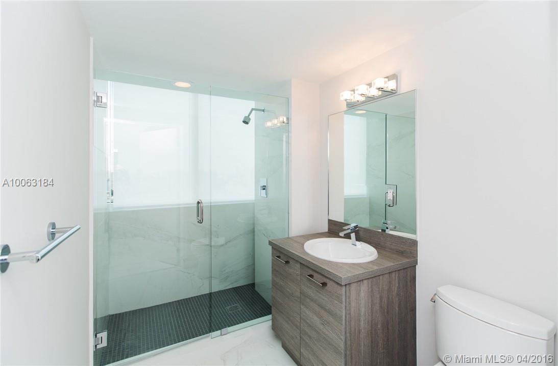 400 Sunny Isles - Residential Lease