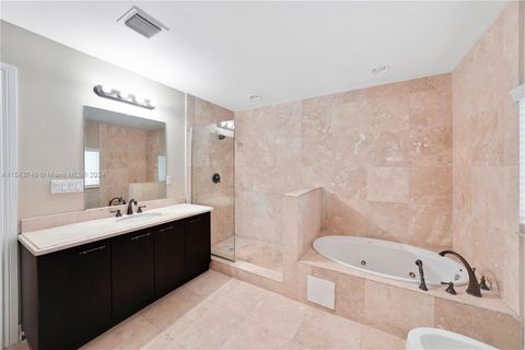 Townhouse in Fort Lauderdale FL 508 10 St St 36.jpg