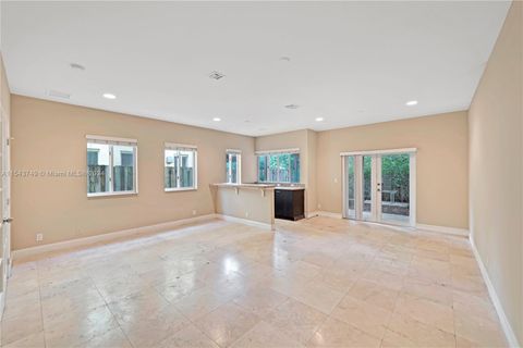 Townhouse in Fort Lauderdale FL 508 10 St St 4.jpg