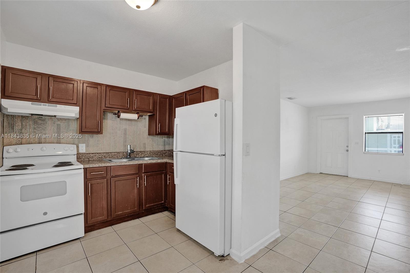 1200 W 31st St, Riviera Beach, FL, 33404/$535,000 1 1200 W 31st St