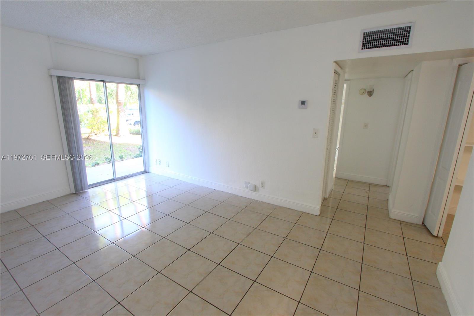 YOLANDA VILLAS CONDO - Residential Lease