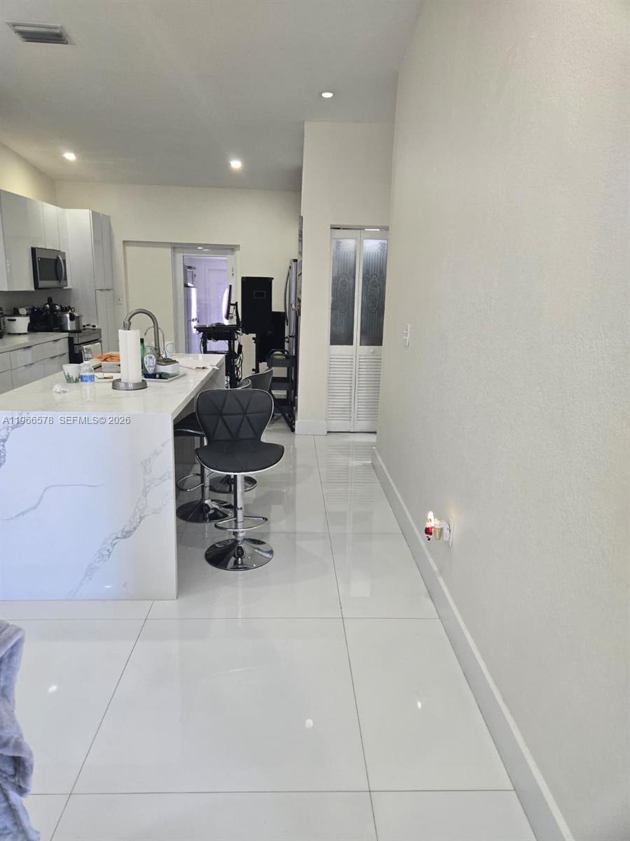 COMFORT VILLAS 1ST ADDN - Residential