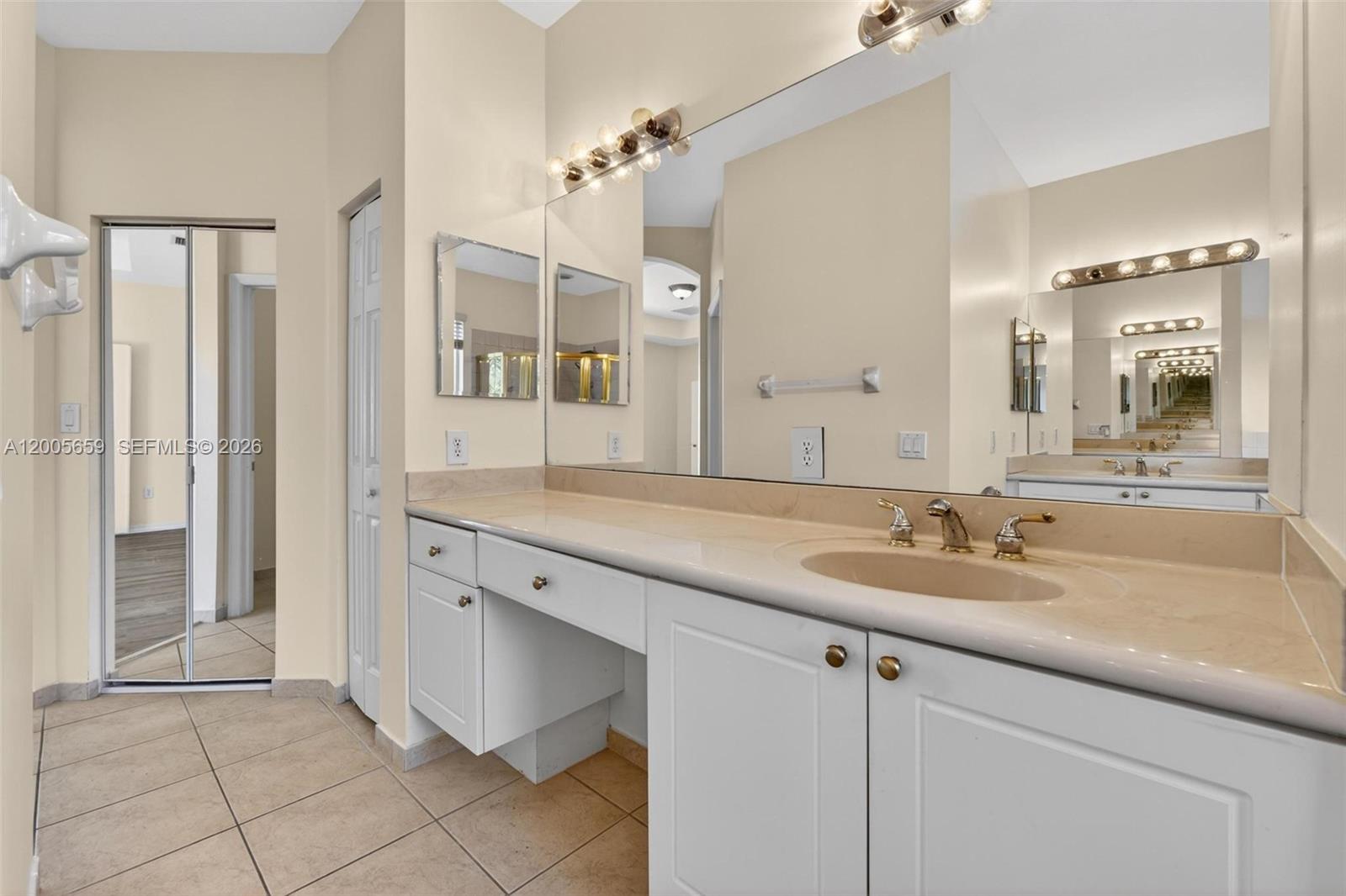 CANTAMAR - Residential Lease