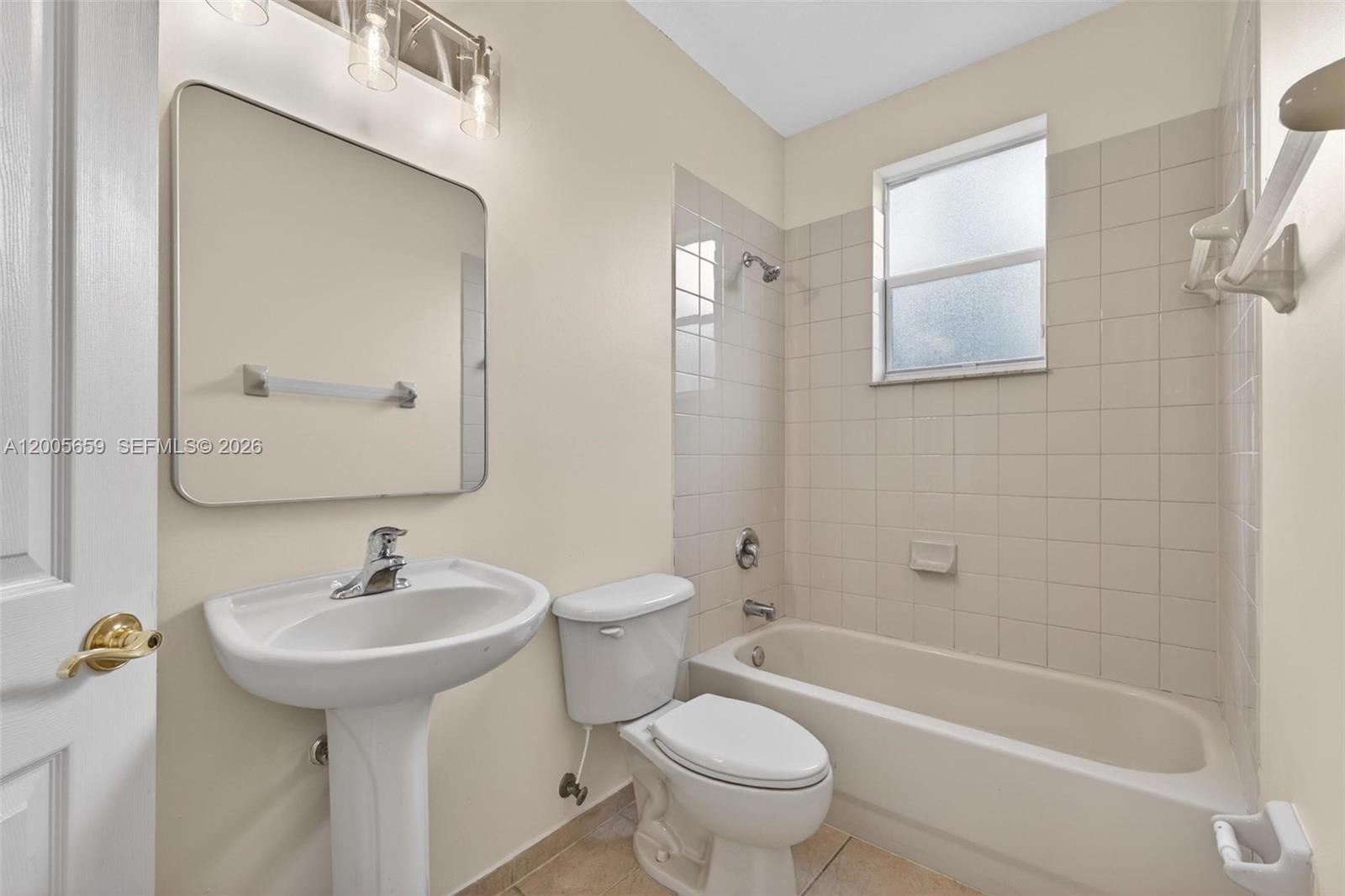 CANTAMAR - Residential Lease