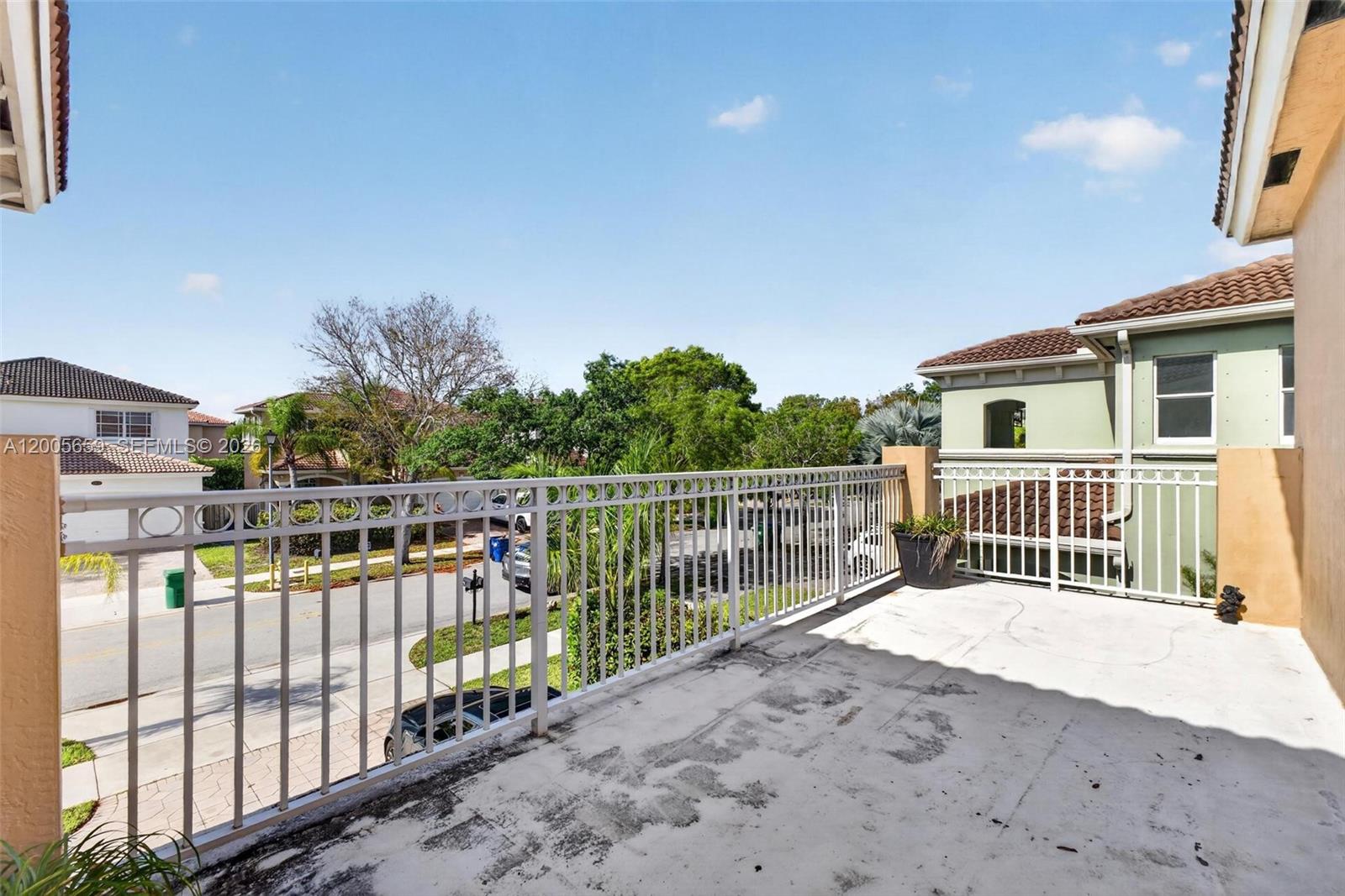 CANTAMAR - Residential Lease