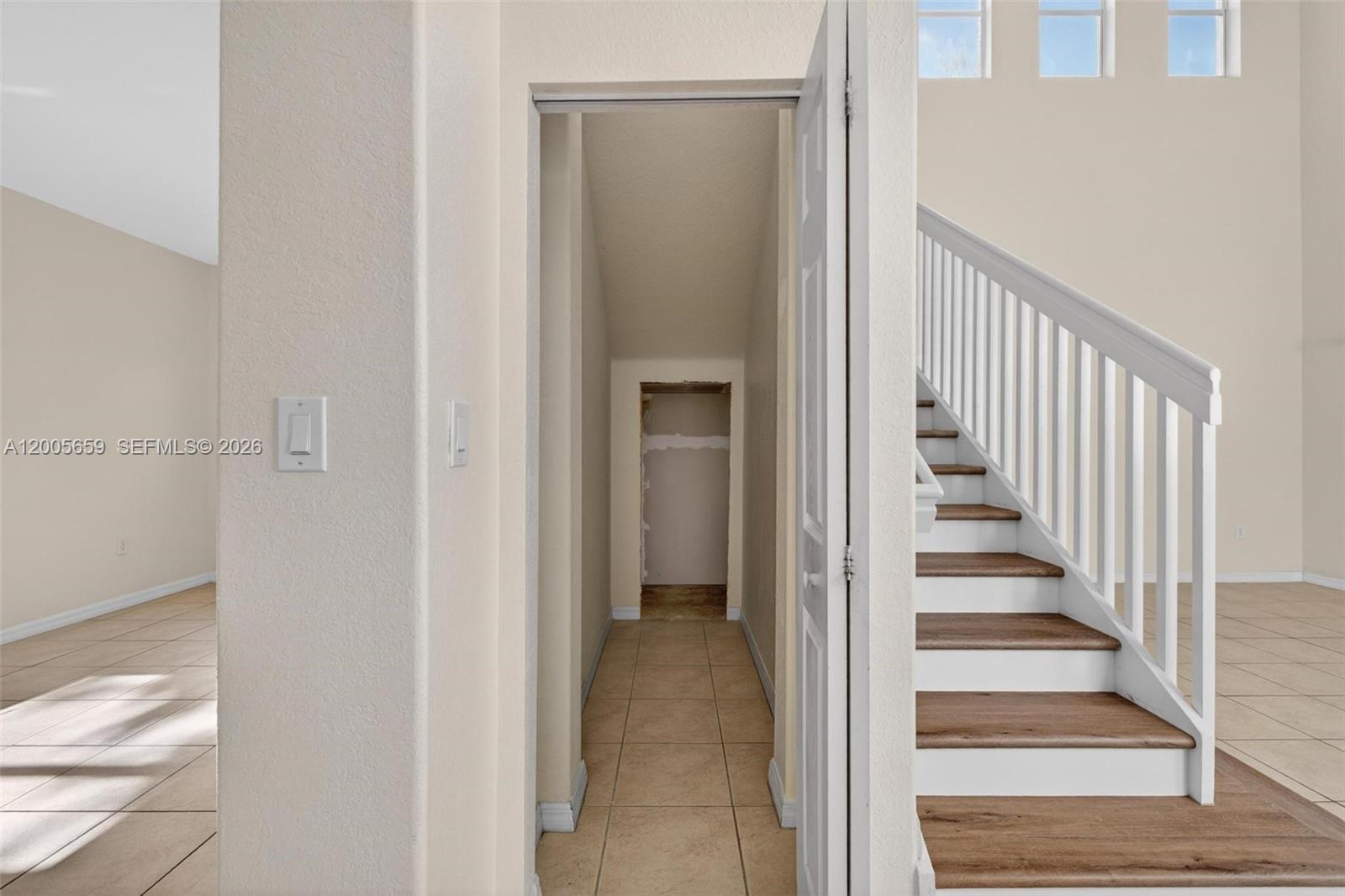 CANTAMAR - Residential Lease