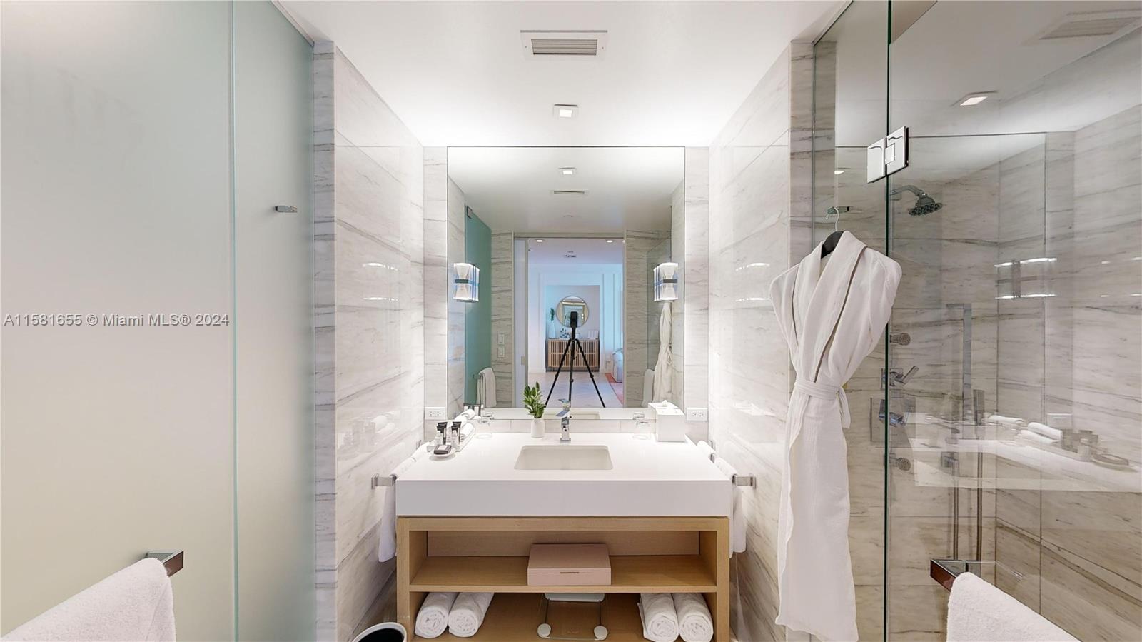 2201 COLLINS AVE CONDO - Residential