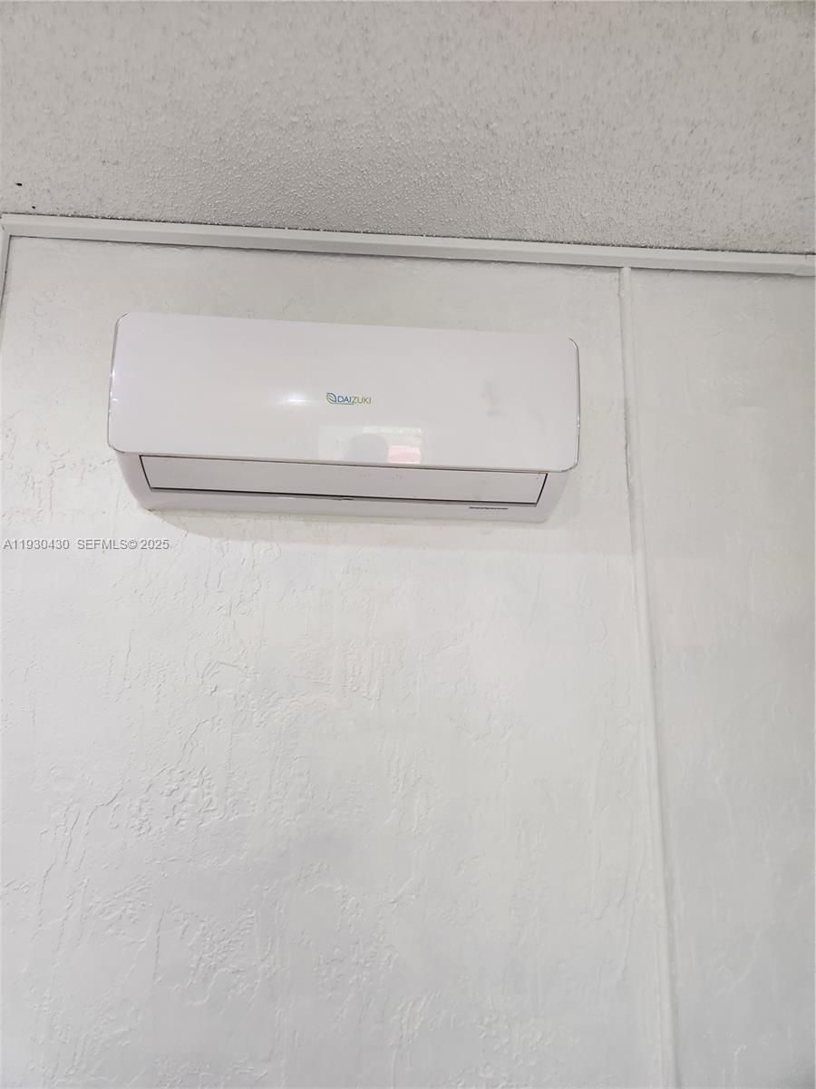 LAKES BY THE BAY SEC 3 - Residential Lease