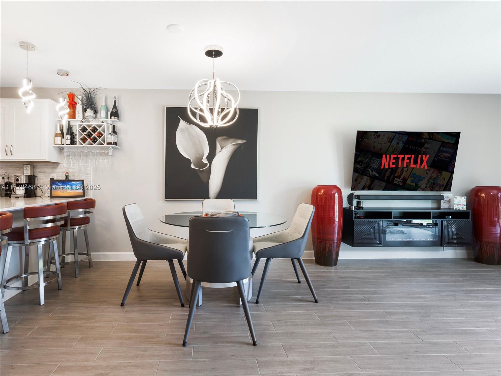 MEDITERRANEA - Residential