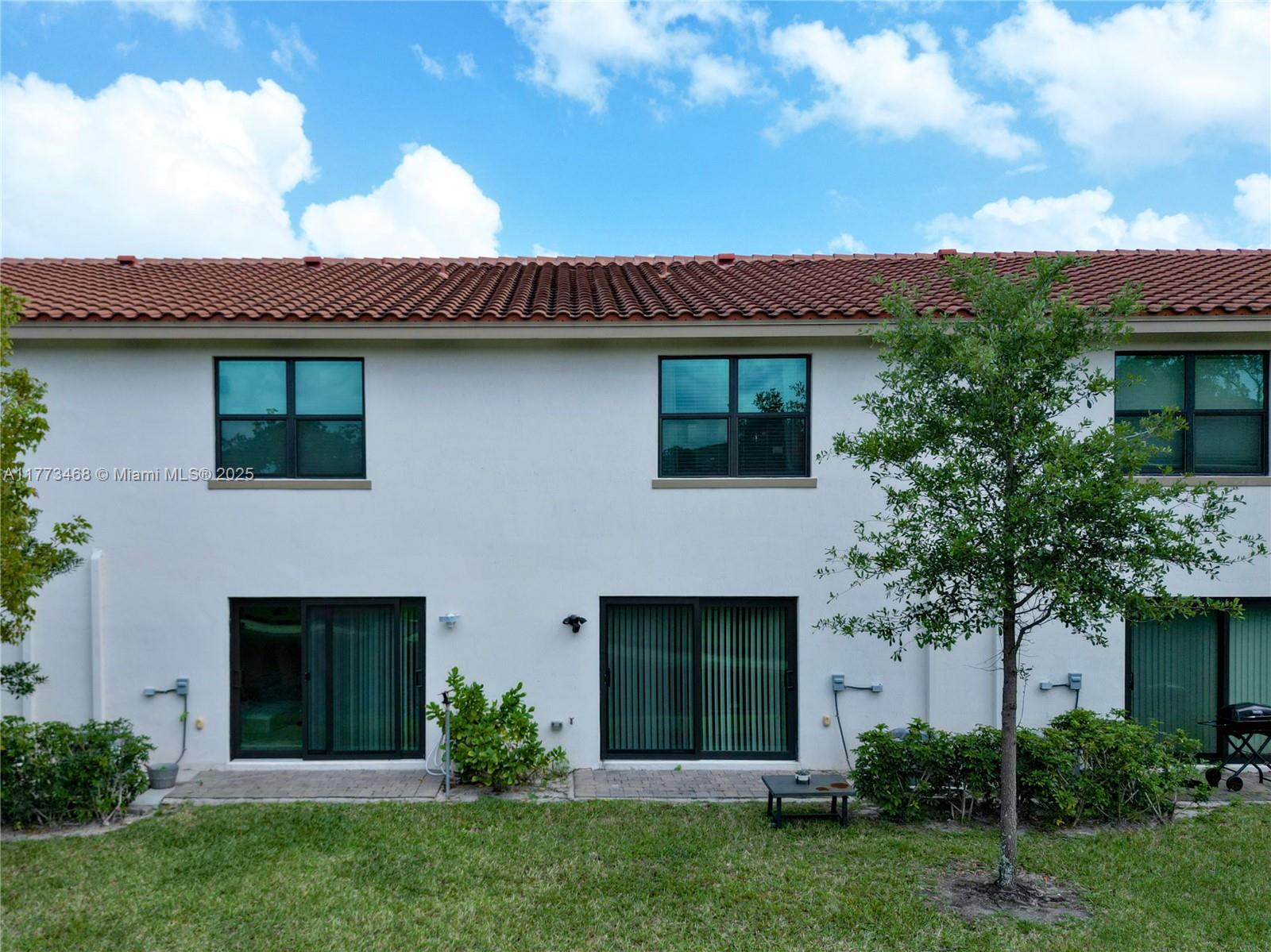 MEDITERRANEA - Residential