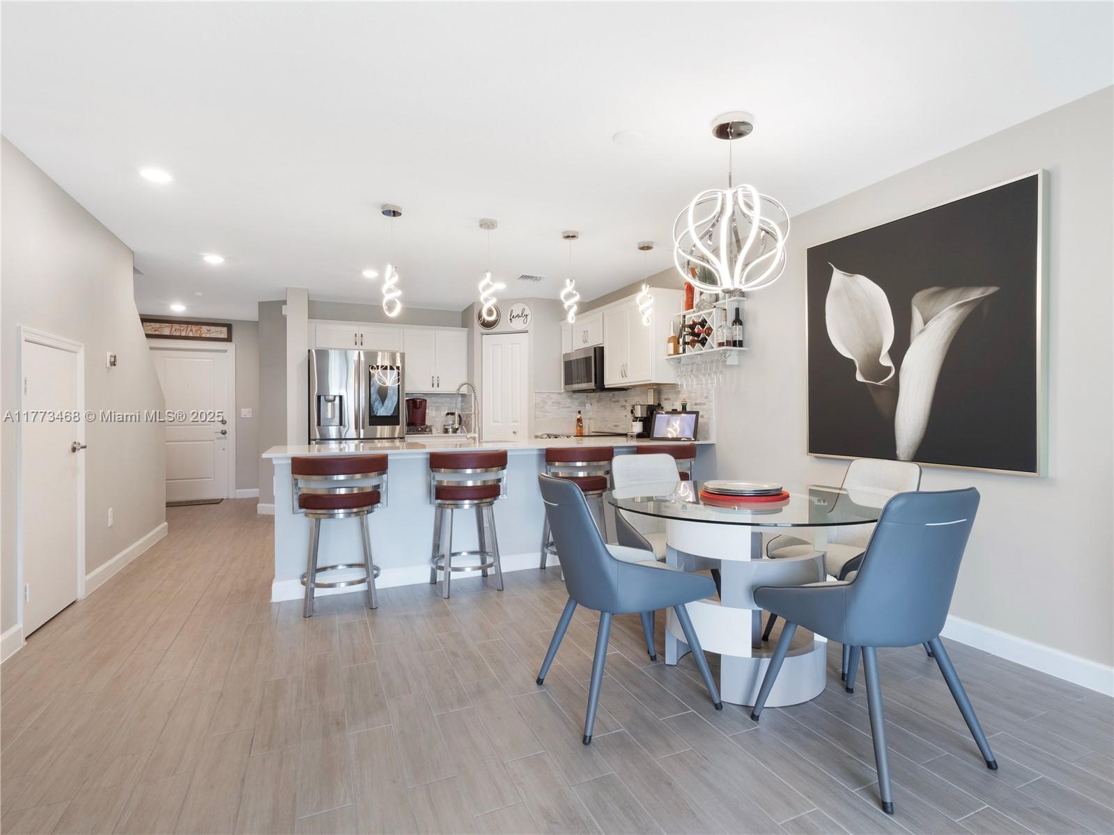 MEDITERRANEA - Residential