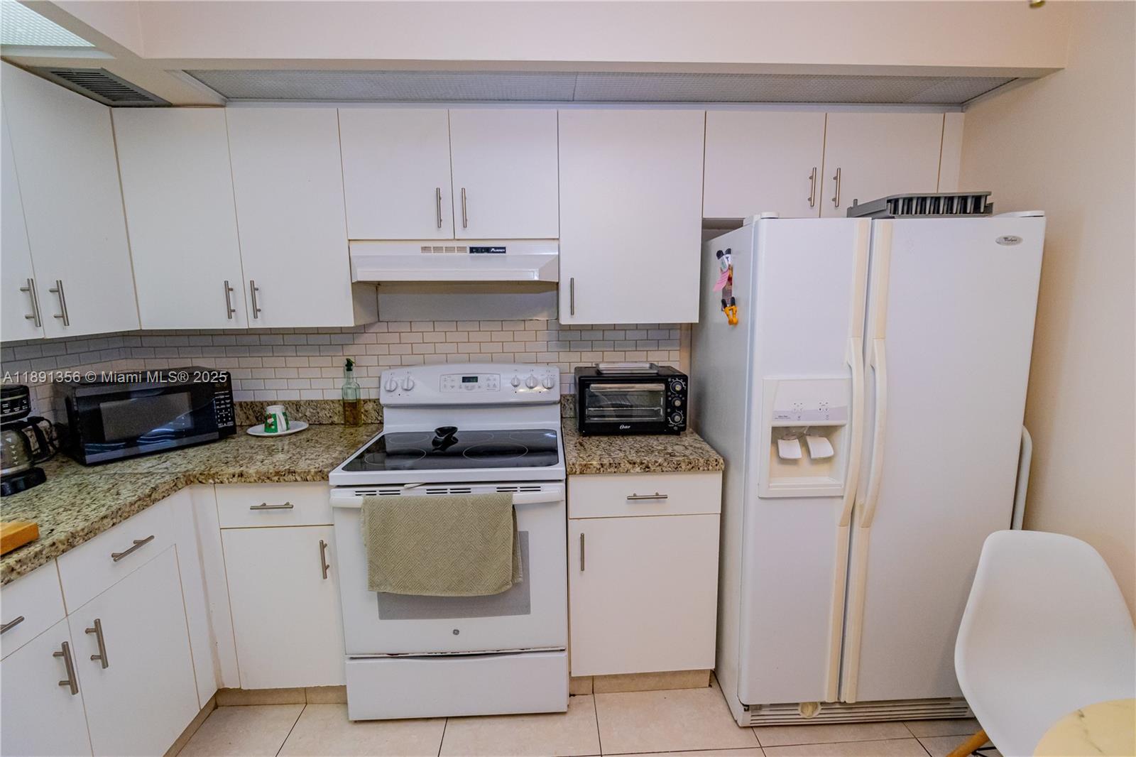 HAWTHORNE AT CENTURY VILL - Residential