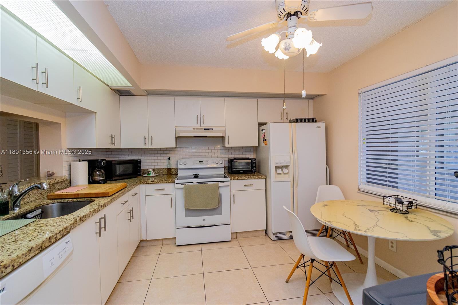 HAWTHORNE AT CENTURY VILL - Residential