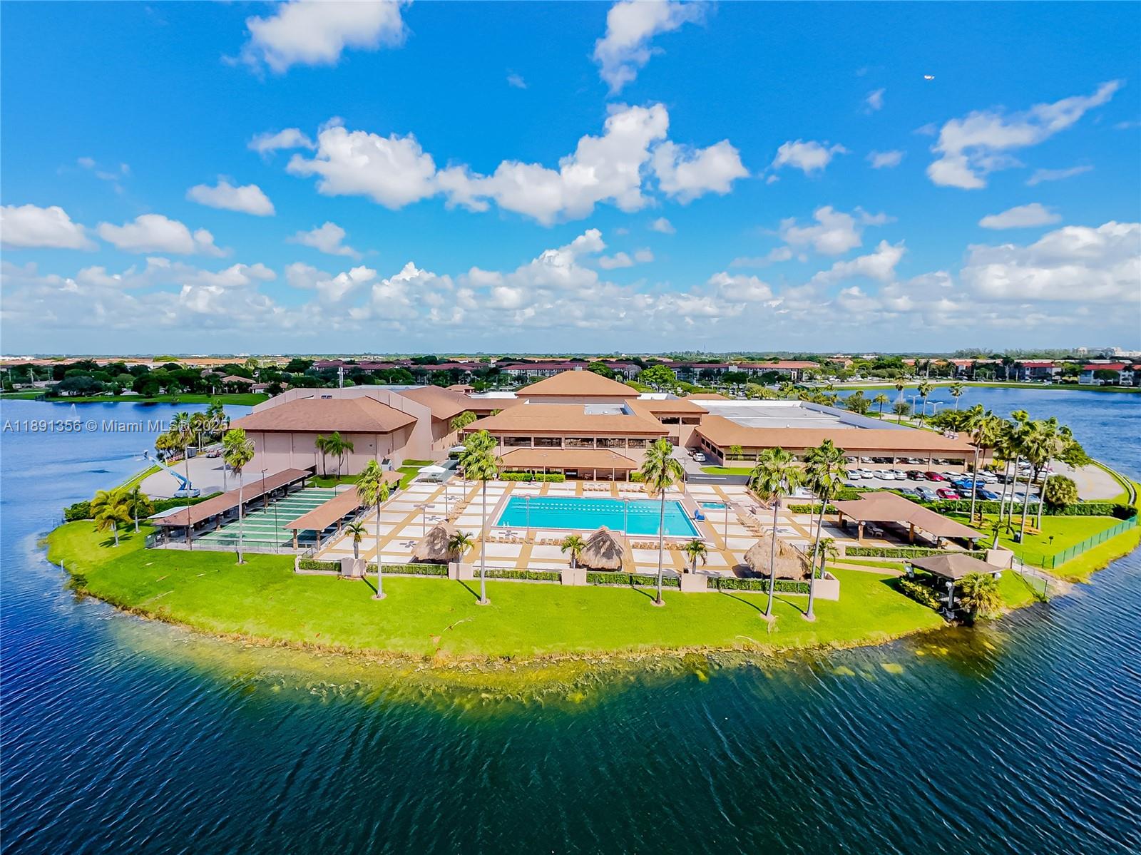 HAWTHORNE AT CENTURY VILL - Residential
