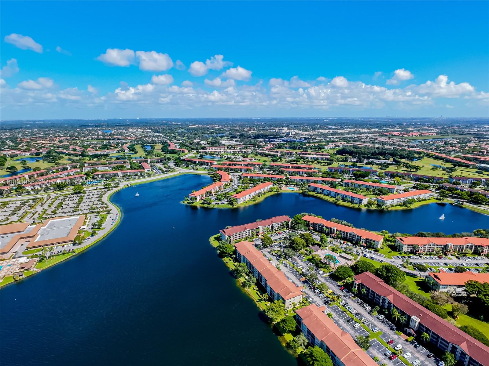 HAWTHORNE AT CENTURY VILL - Residential