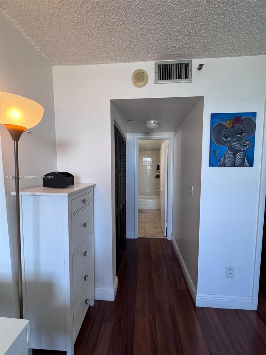 1470 NE 123rd St A1014