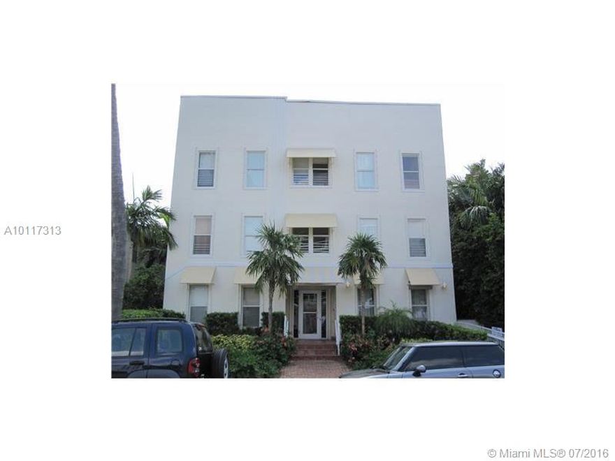 Beautiful spacious corner studio in boutique-style building just steps from Lincoln Rd., near shops, restaurants and cafes. Wood floors throughout, granite kitchen counter and wooden cabinets, stainless steel appliances, upgraded and spacious bathroom, high ceilings, central AC. Pet friendly building, nicely decorated lobby.