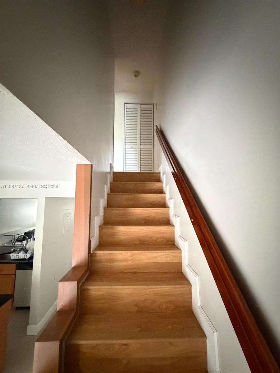 WATERVIEW CONDO - Residential Lease