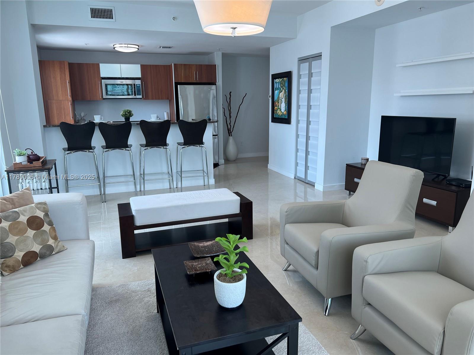 Rental Property at 300 S Biscayne Blvd 1701, Miami, Broward County, Florida - Bedrooms: 1 
Bathrooms: 2  - $3,200 MO.