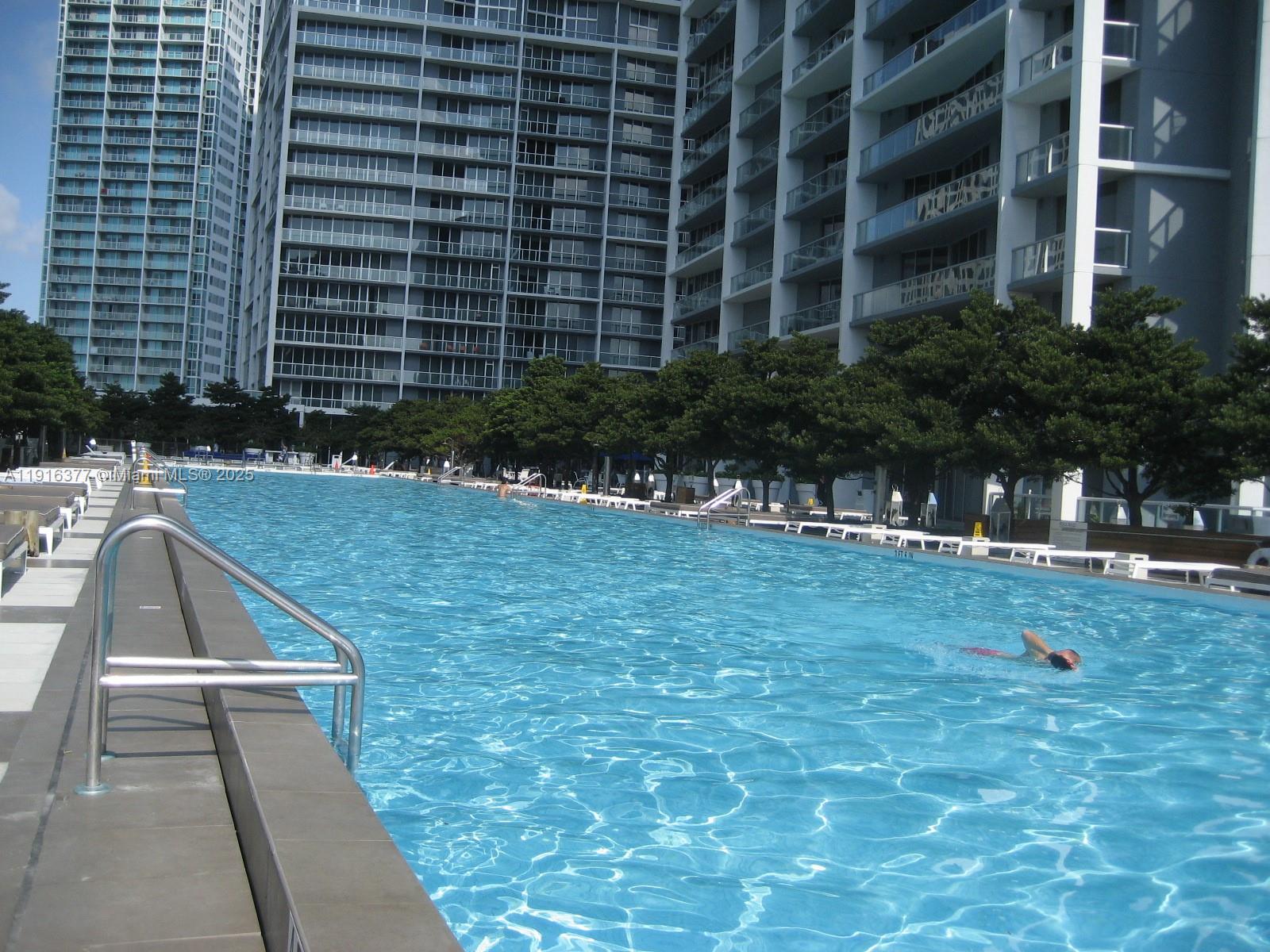 ICON BRICKELL NO TWO - Residential