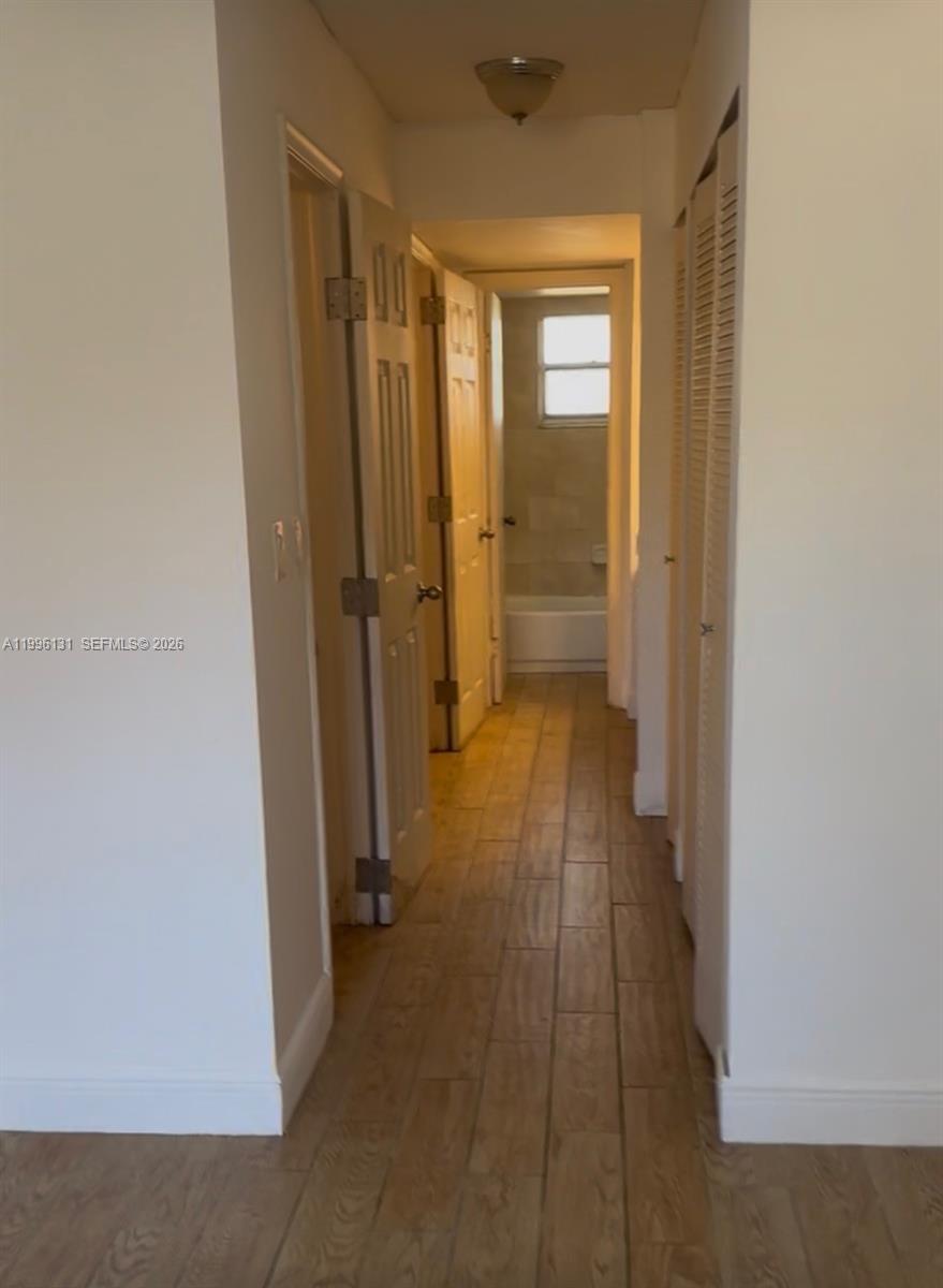 OAKS CONDO - Residential Lease