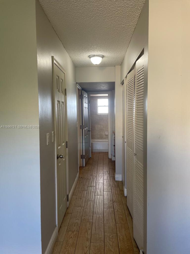 OAKS CONDO - Residential Lease