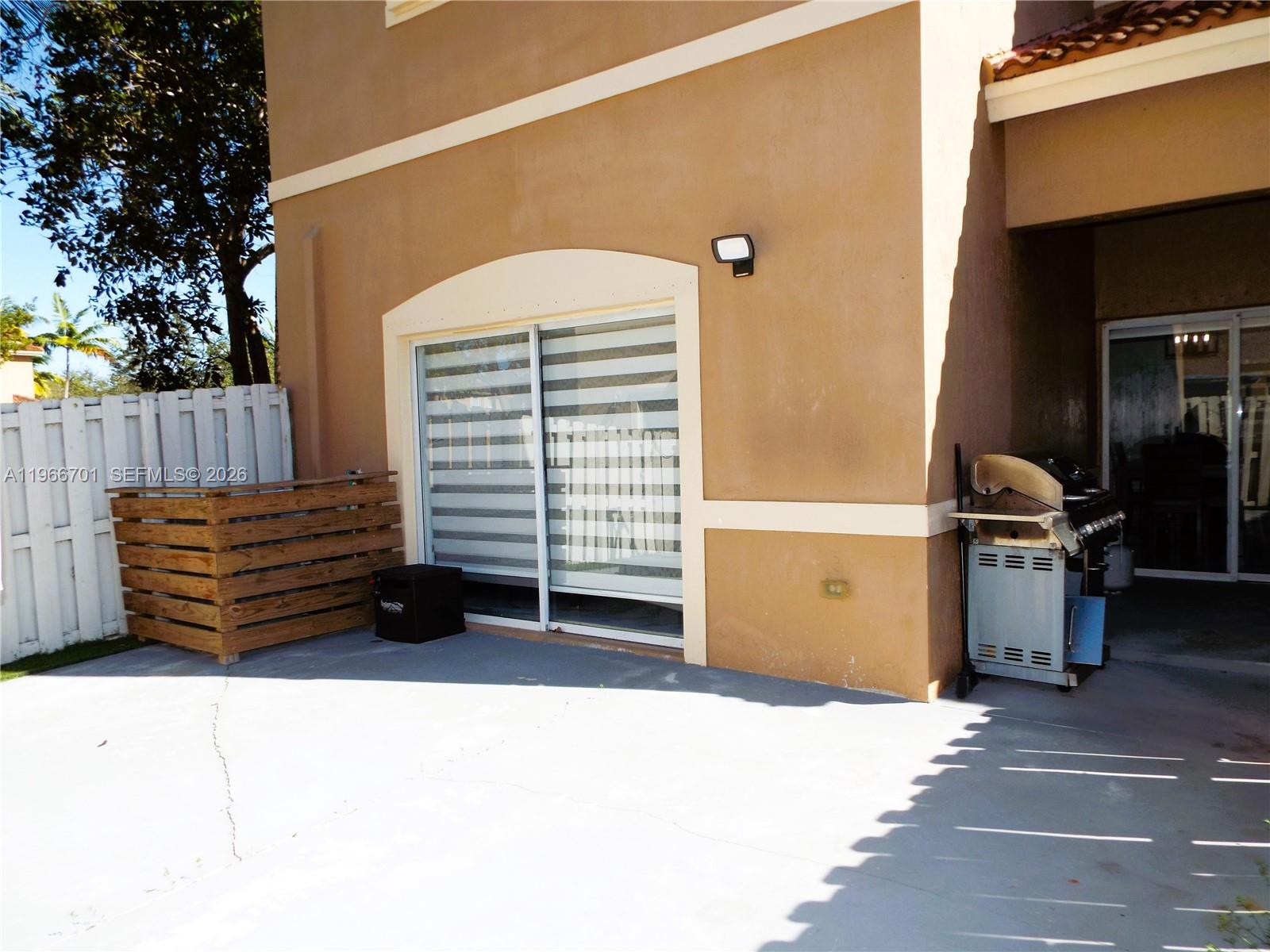 SANTA BARBARA - Residential