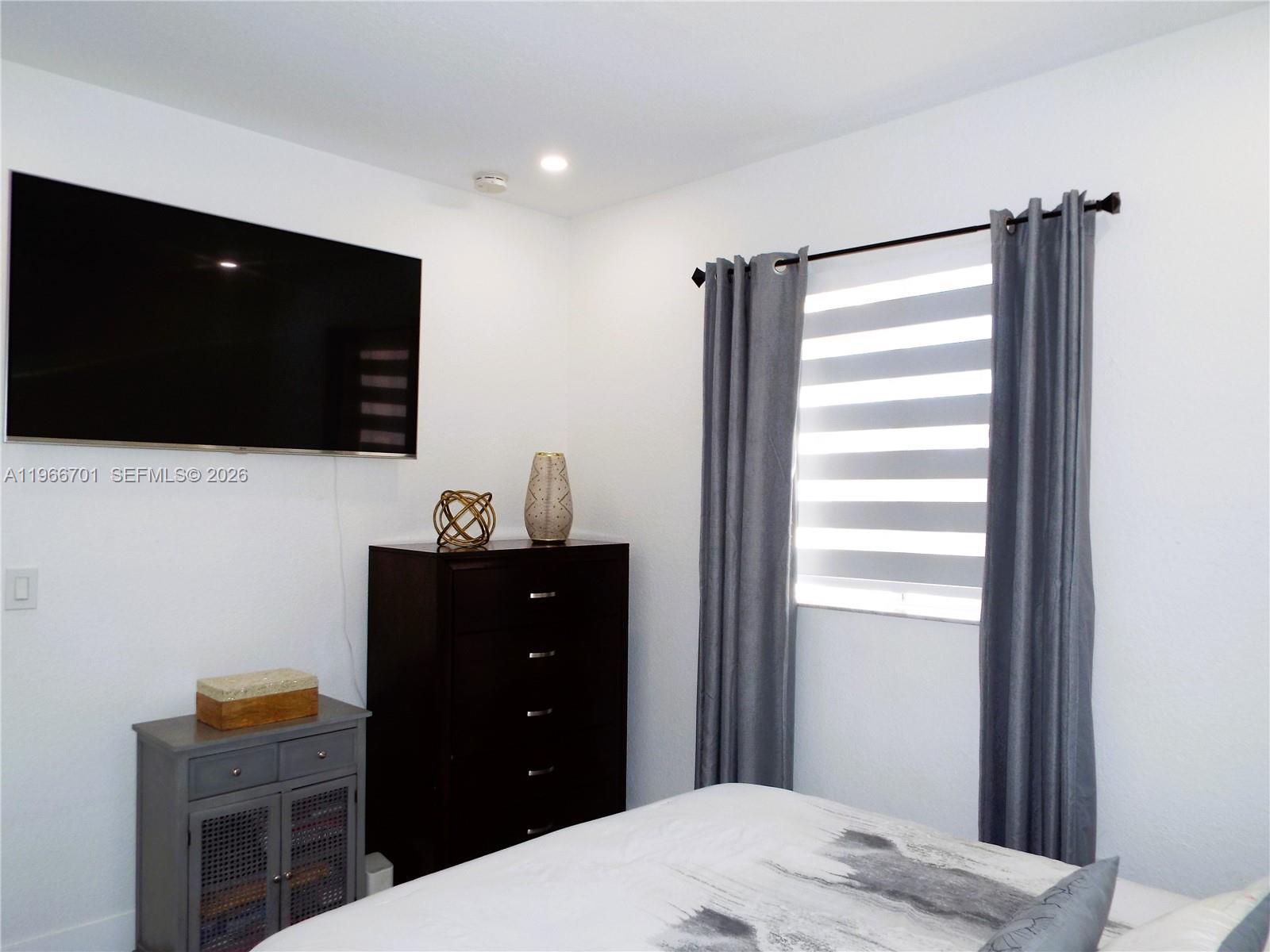 SANTA BARBARA - Residential