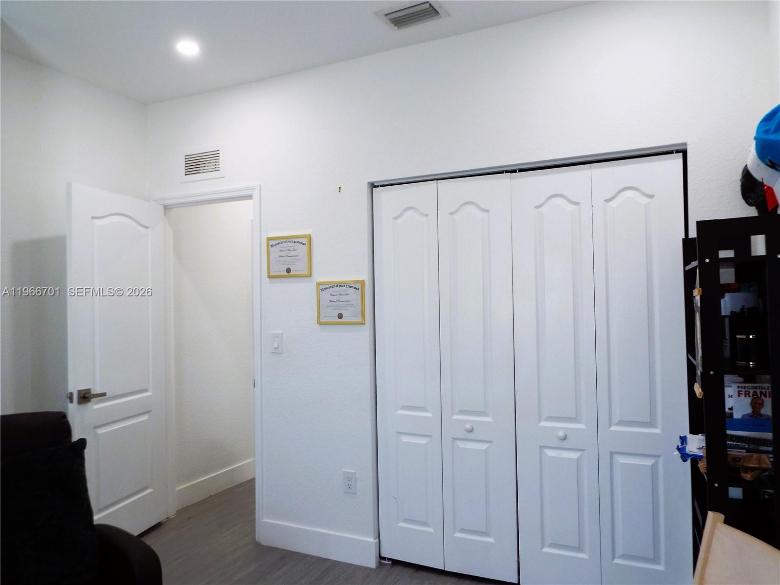 SANTA BARBARA - Residential