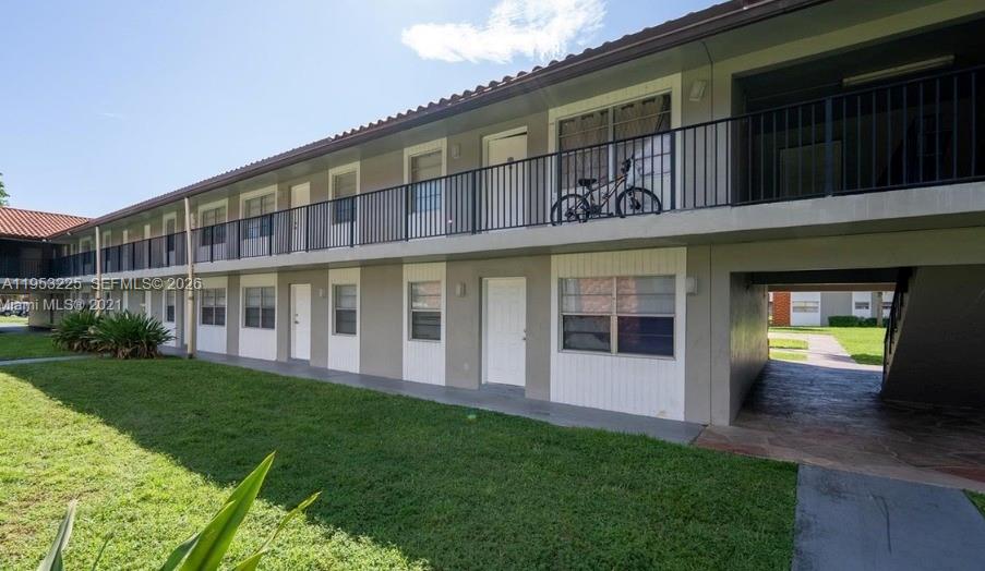 SILVER PALMS CONDO - Residential