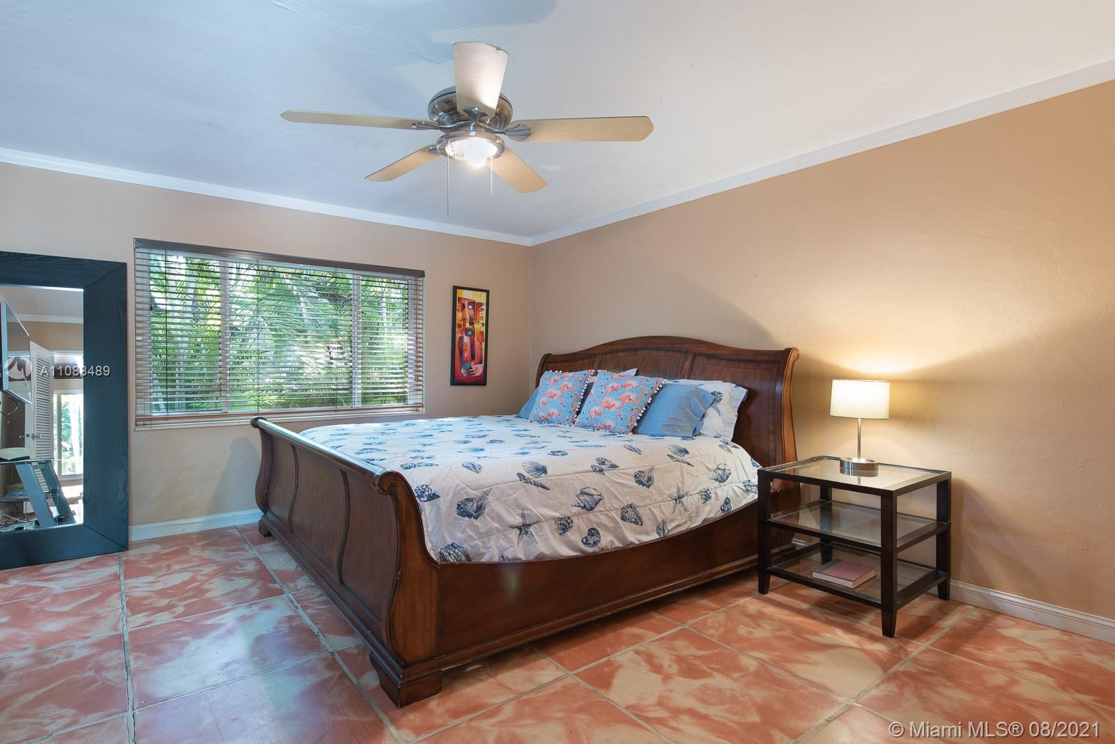 MIAMI SHORES SEC 8 REV - Residential