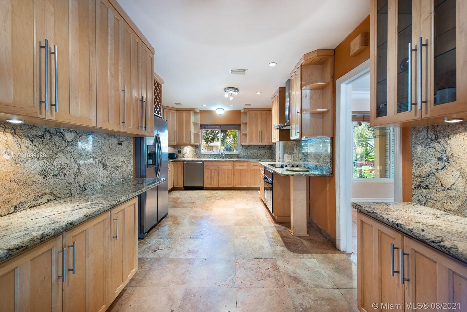 MIAMI SHORES SEC 8 REV - Residential