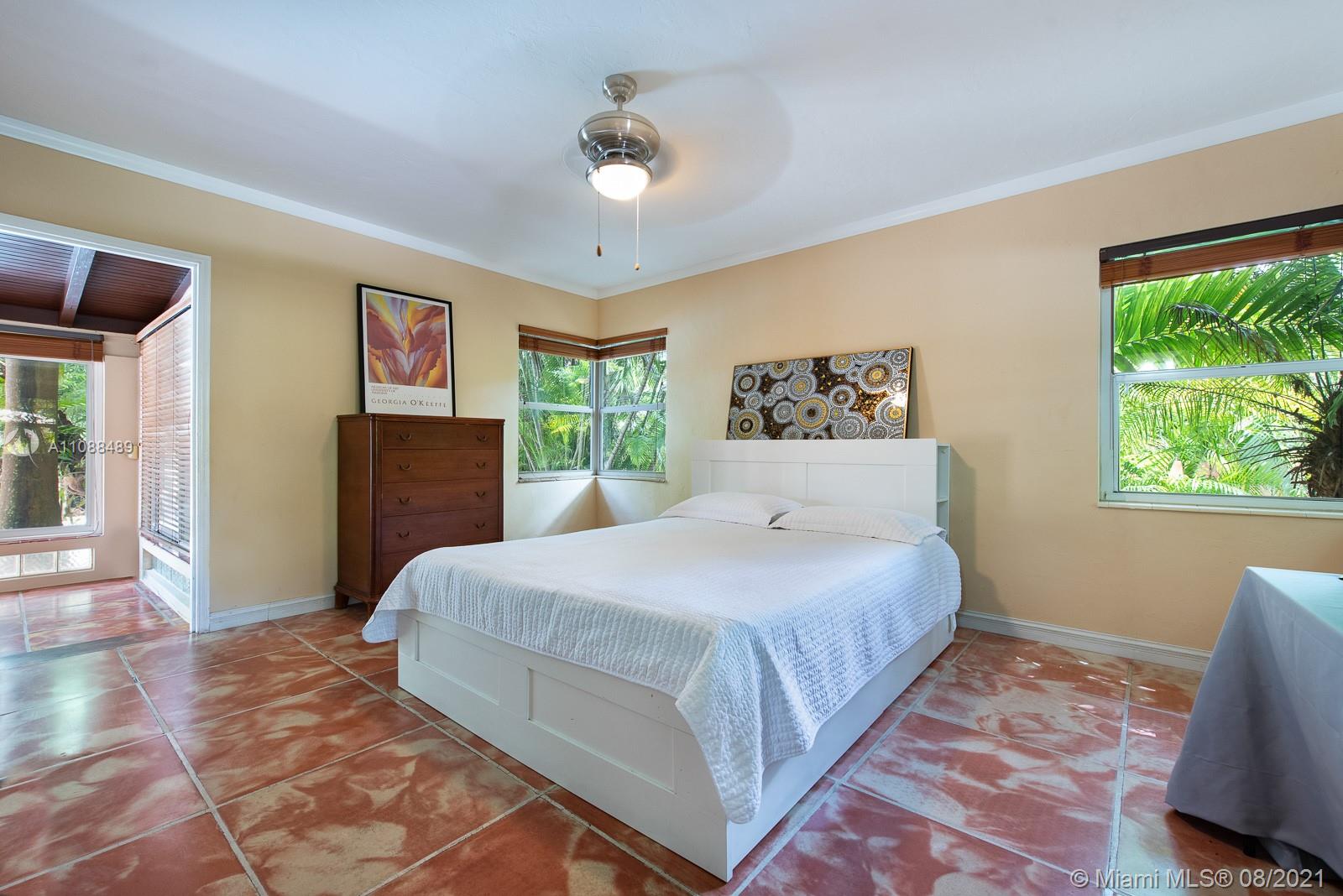 MIAMI SHORES SEC 8 REV - Residential