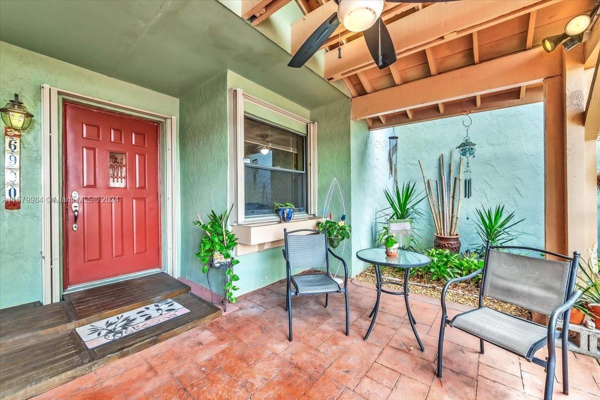 LAKE MARKS AT WESTWIND - Residential