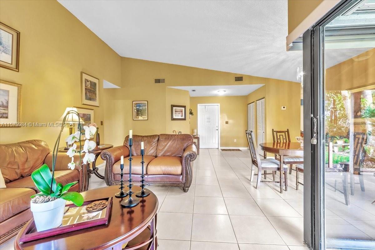 LAKE MARKS AT WESTWIND - Residential