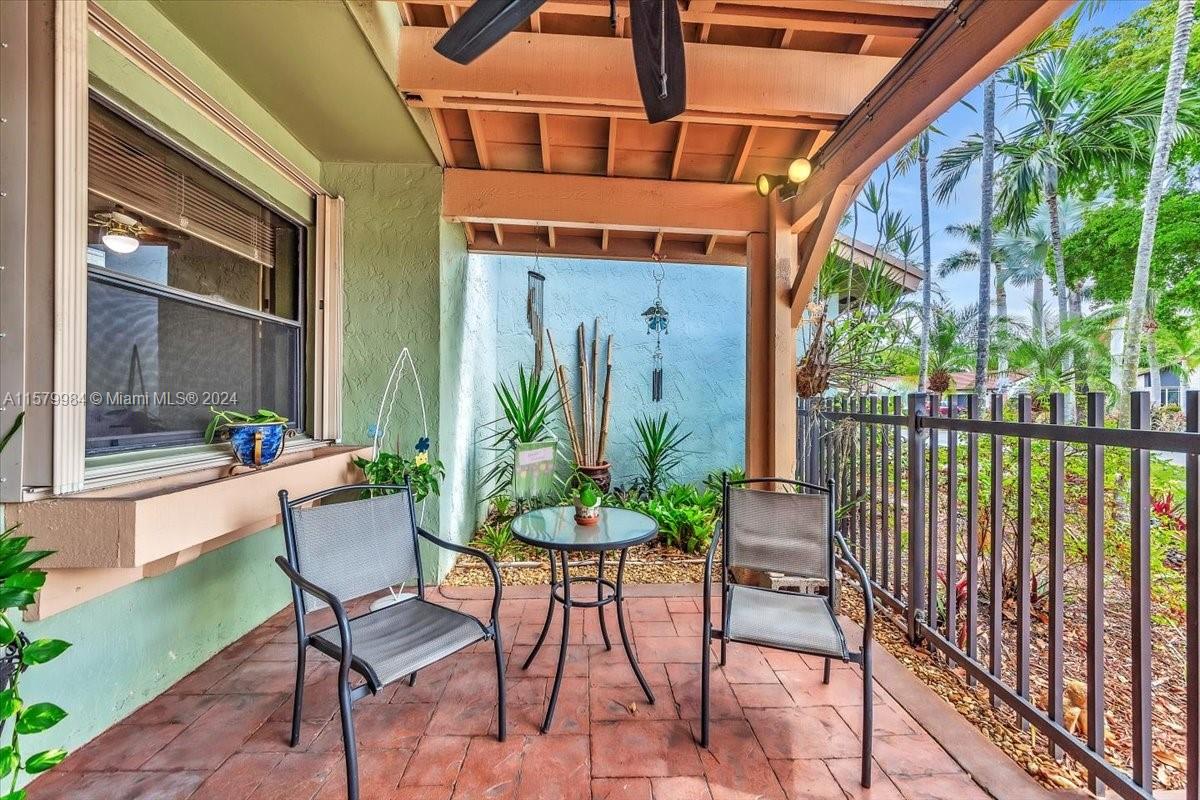 LAKE MARKS AT WESTWIND - Residential