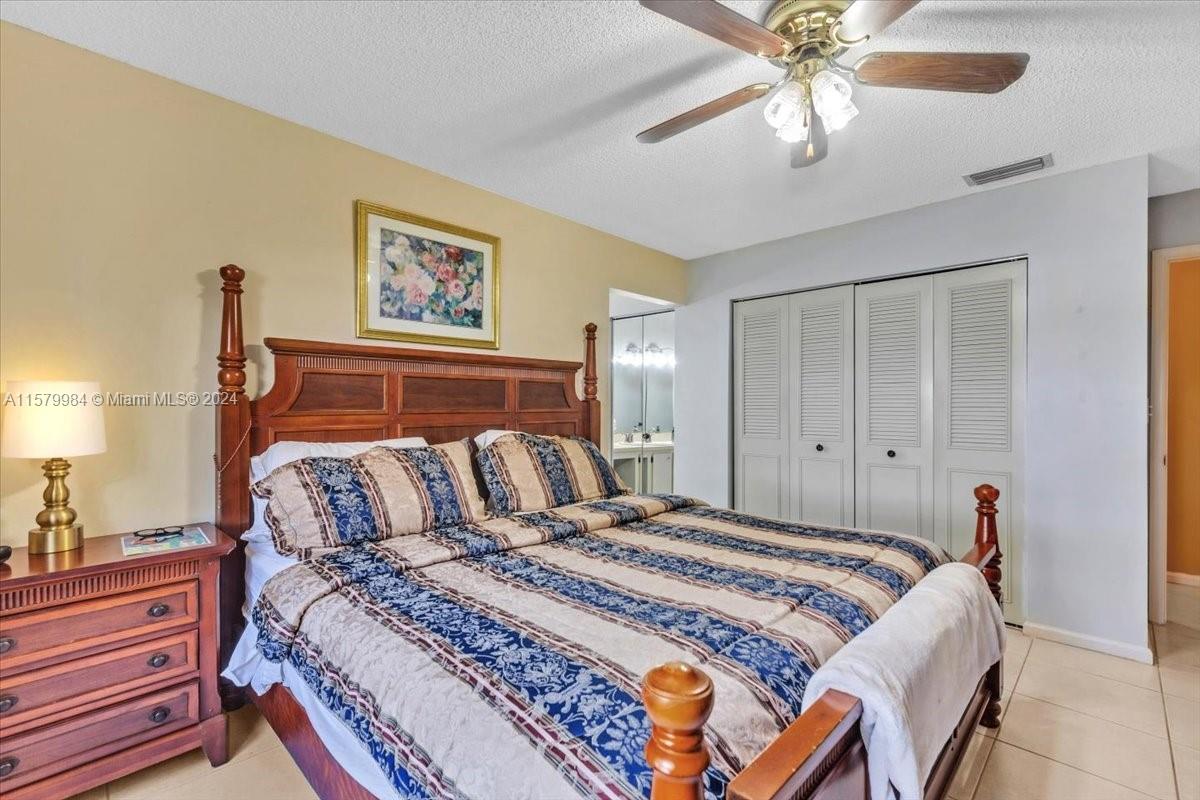 LAKE MARKS AT WESTWIND - Residential