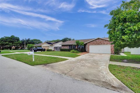 A home in Deerfield Beach