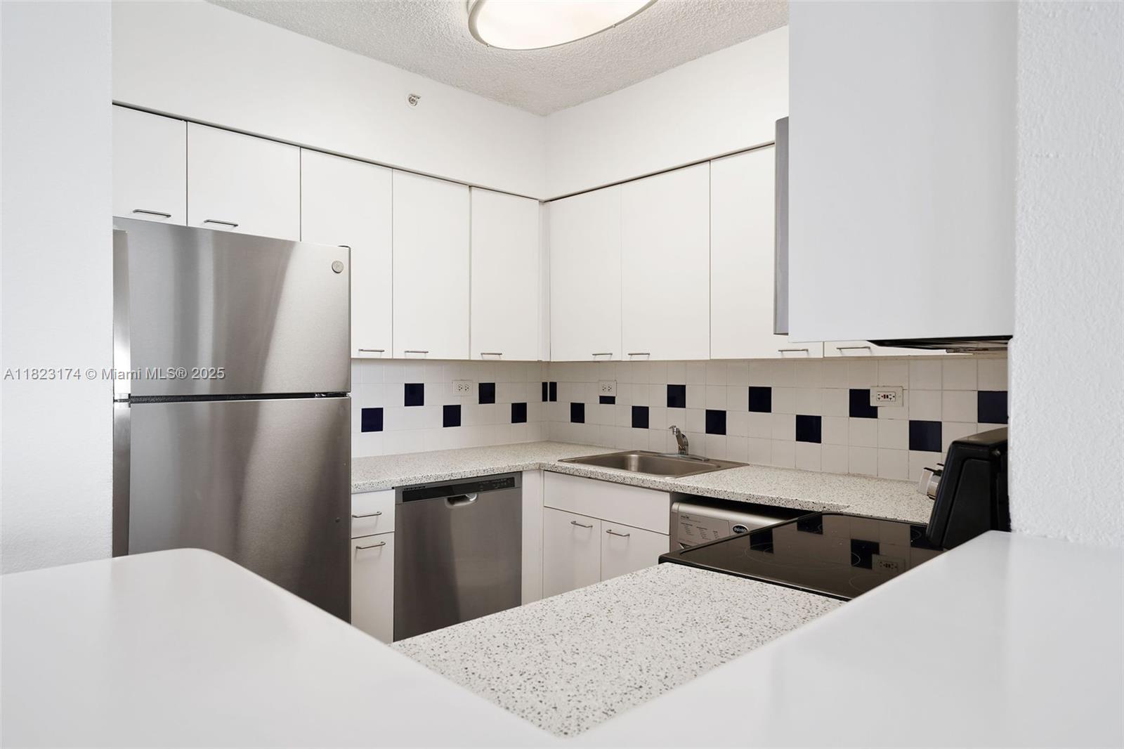 1500 Bay Rd S-1280
