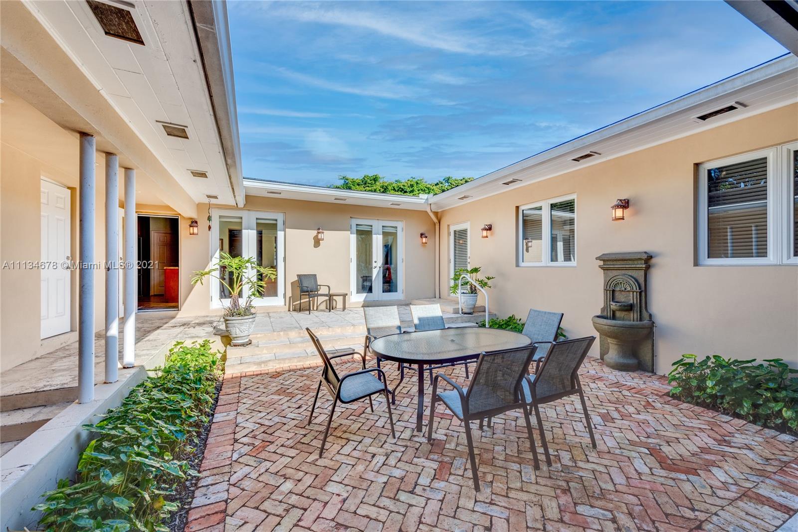 C GAB COUNTRY CLUB SEC 6 - Residential