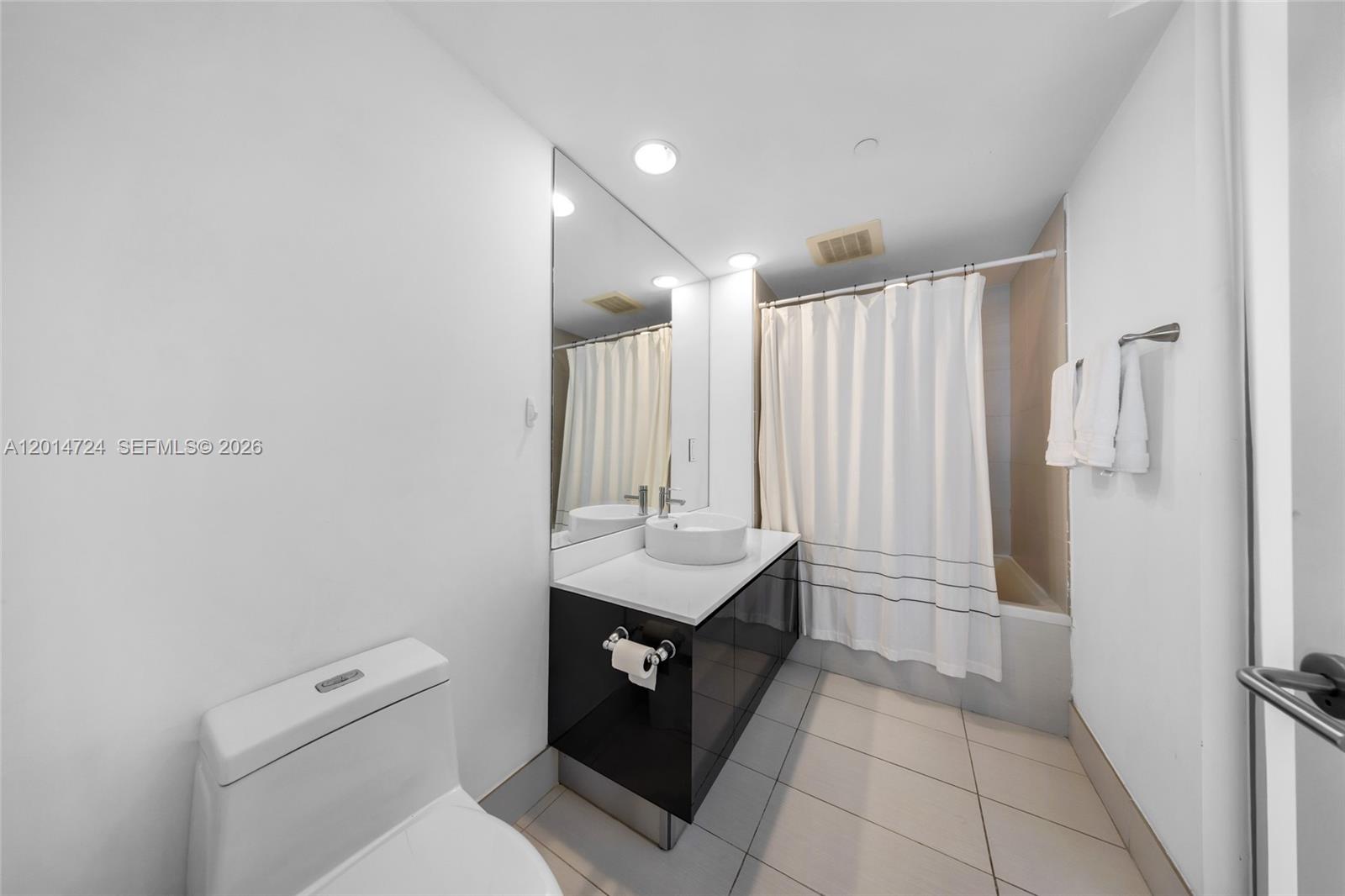 MYBRICKELL CONDO - Residential Lease