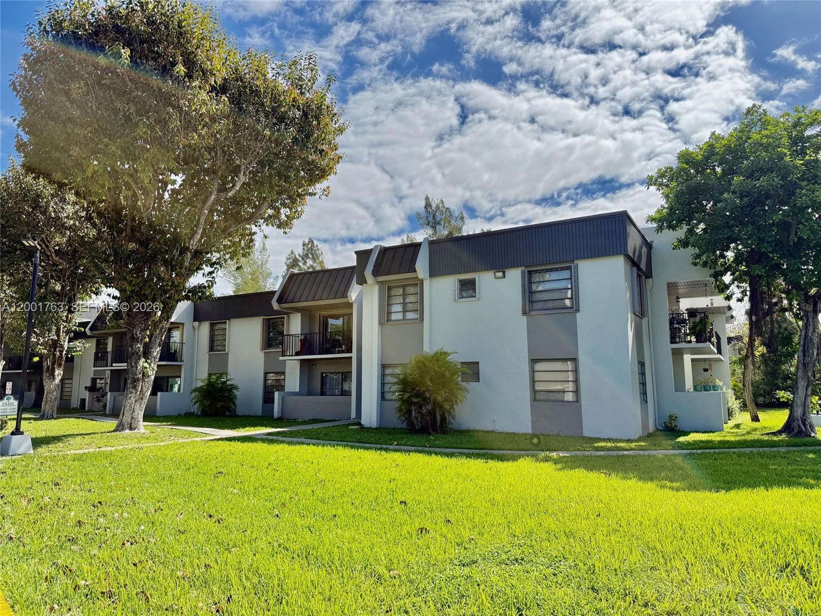 NOB HILL WEST CONDO - Residential Lease