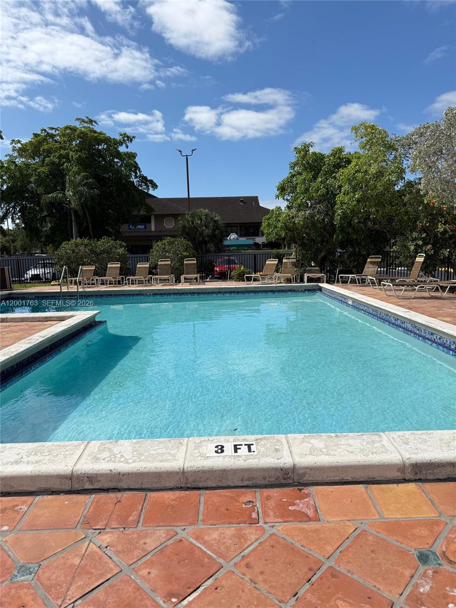 NOB HILL WEST CONDO - Residential Lease