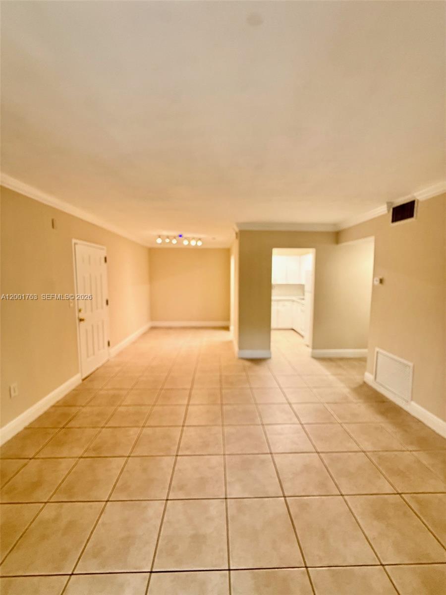 NOB HILL WEST CONDO - Residential Lease