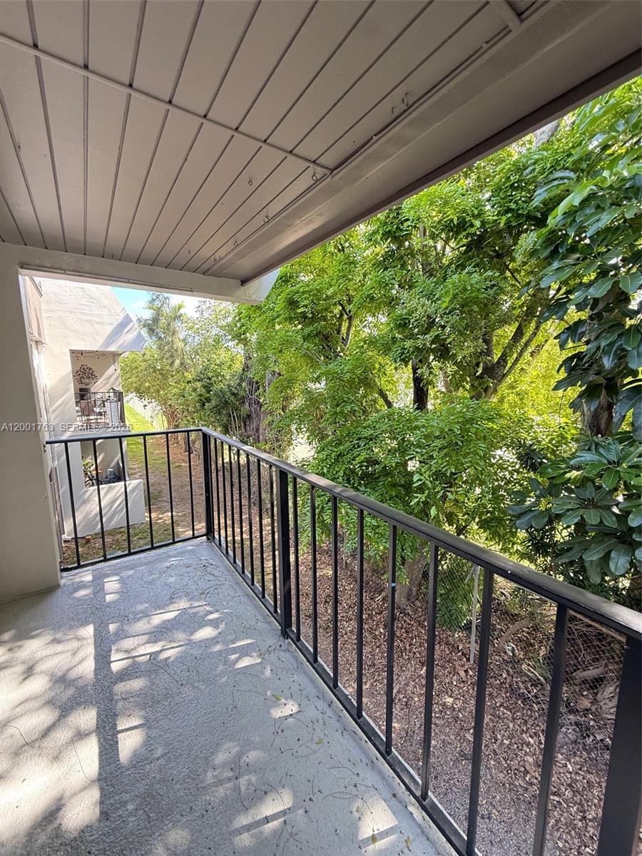 NOB HILL WEST CONDO - Residential Lease