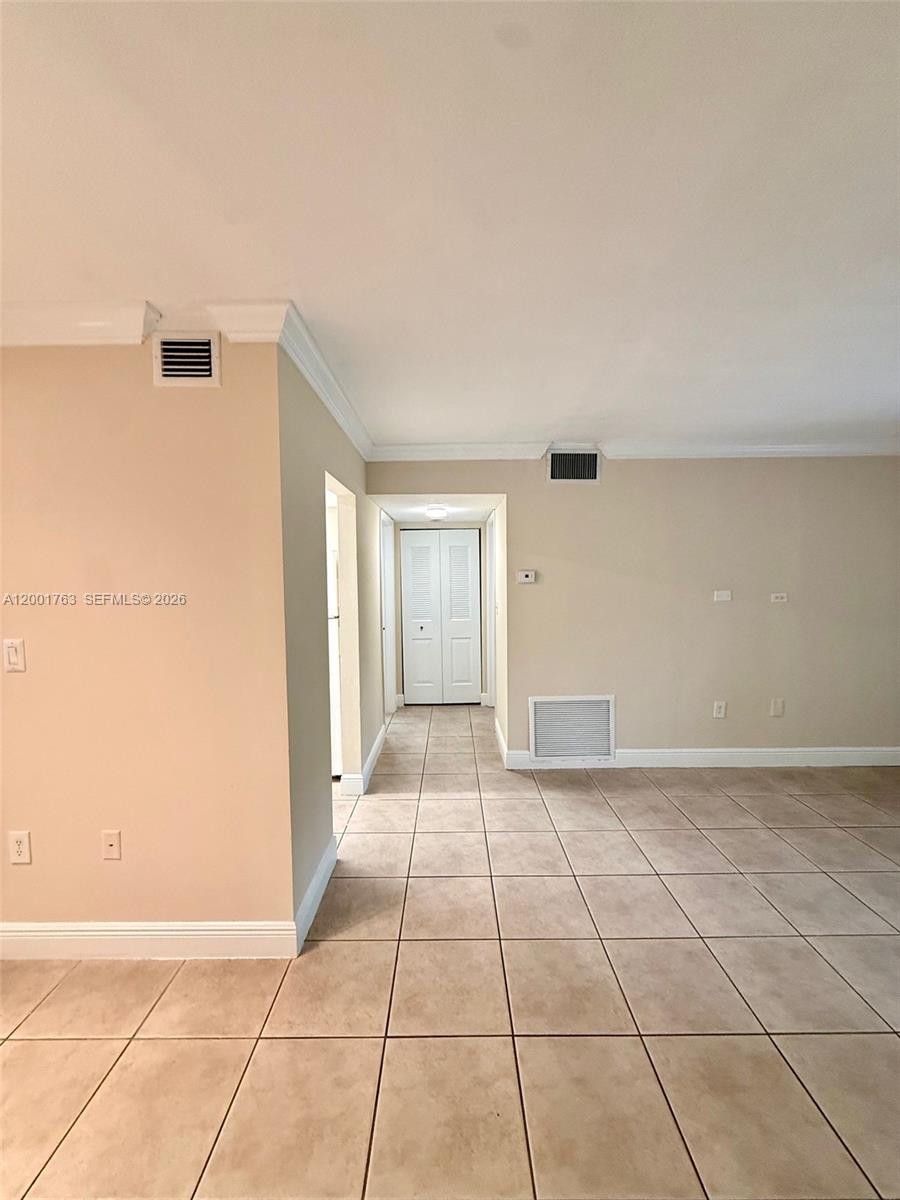 NOB HILL WEST CONDO - Residential Lease