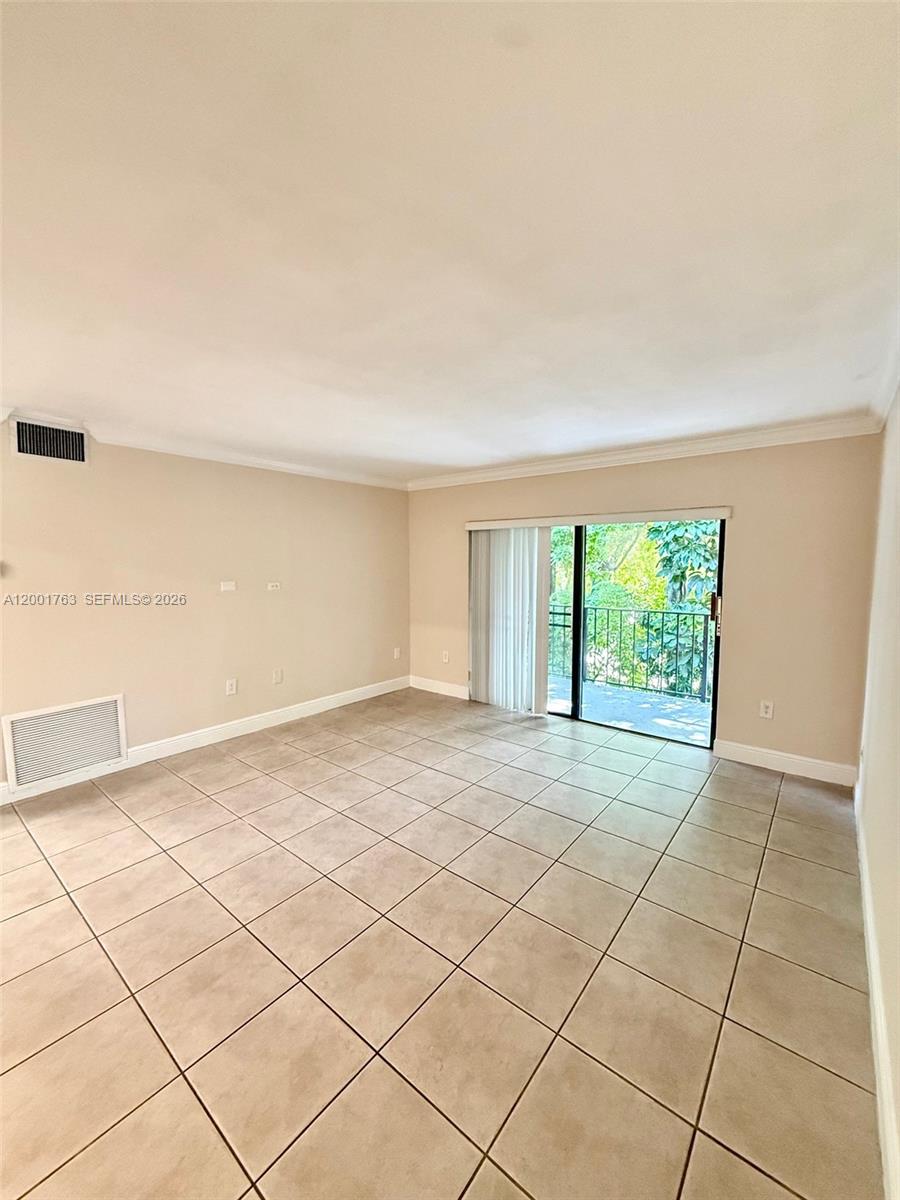 NOB HILL WEST CONDO - Residential Lease